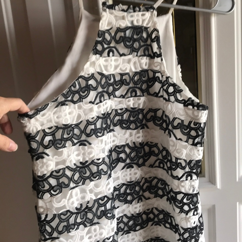 Dress - Picture 5 of 5
